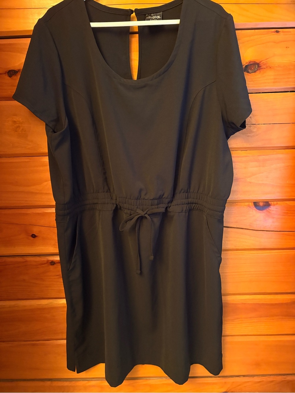 32 Degrees Black Short Sleeve Drawstring Waist Dress